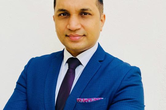 Holiday Inn Express appoints Sandesh Parab as General Manager