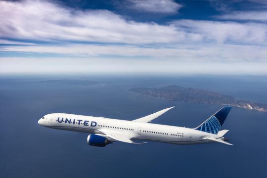 United Airlines marks 20th anniversary of service between India and the U.S.