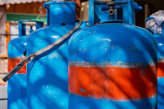 LPG disruptions squeezing the Indian hospitality ecosystem? Industry voices concerns
