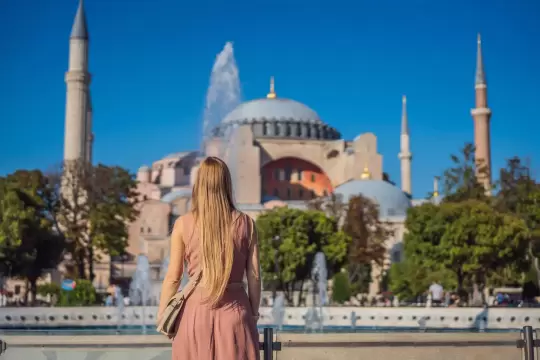 Istanbul rolls out tourism ambassador initiative to enhance visitor experience