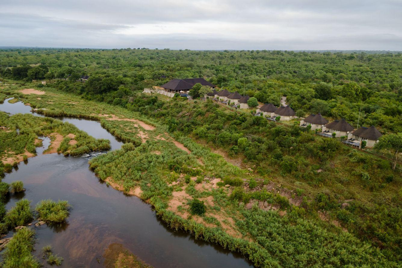 ak-szkak-aerial-view-25258-23123_Classic-Hor