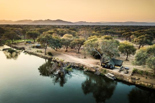 SUJÁN acquires Chiawa Camp & Old Mondoro; expanding portfolio into Africa