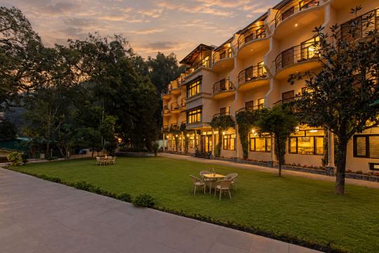 Sterling unveils 24 key resort in Sattal, Uttarakhand; expands Kumaon circuit
