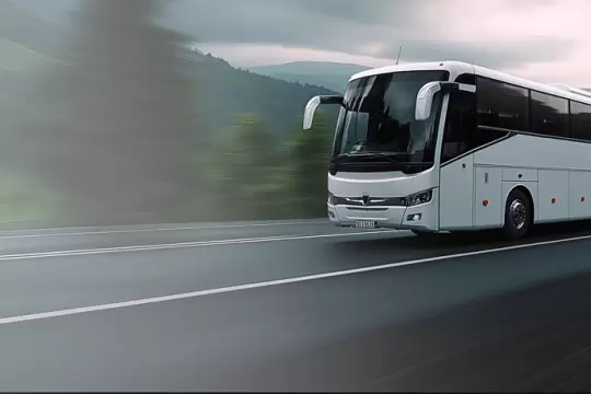 AbhiBus partners with Fleetx to roll out AI-powered bus safety solutions