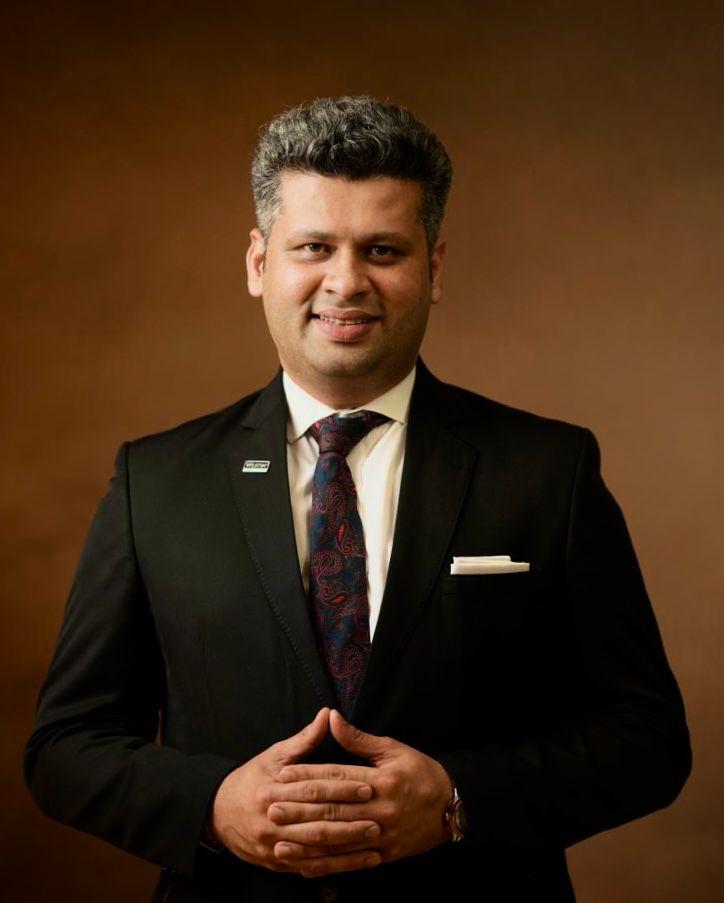 Girish Divekar joins Courtyard by Marriott Mumbai International Airport as Director of Sales & Marketing