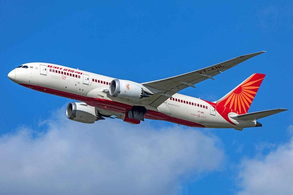 Air India Finalizes Order for Up to 290 Boeing Single-Aisle and Widebody Jets