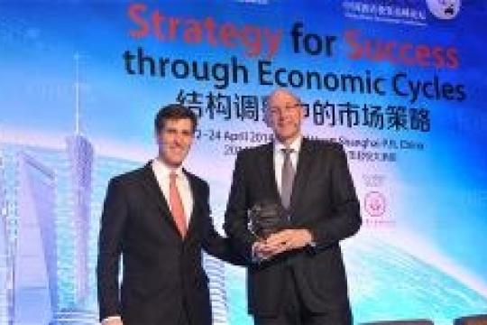 MICHAEL ISSENBERG AWARDED INTERNATIONAL HOTELIER OF THE YEAR