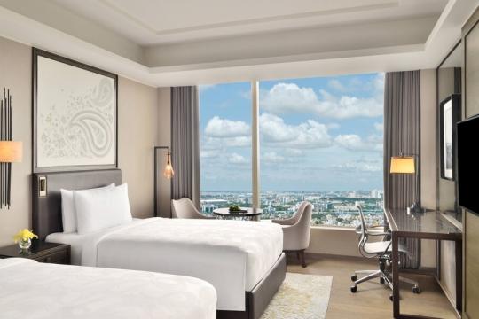Marriott Reopens with Staycation packages