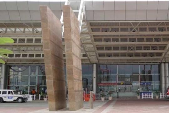 Govt to Lease Out 3 Airports on PPP Model