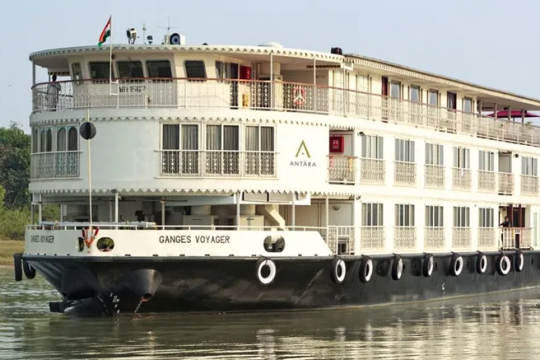 Antara River Cruises hosts 50 travel agents from the UK to experience Ganges River cruise