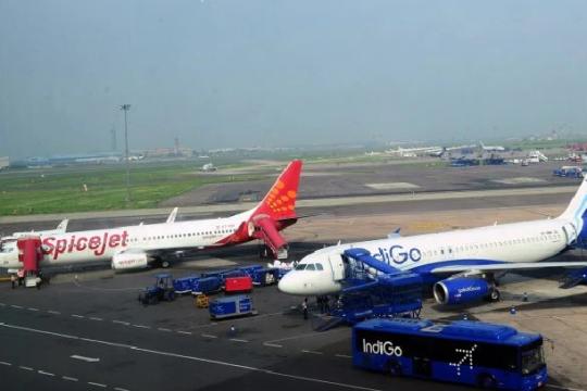 Balance sheet turbulence for Indian airlines to continue in FY2022: ICRA:
