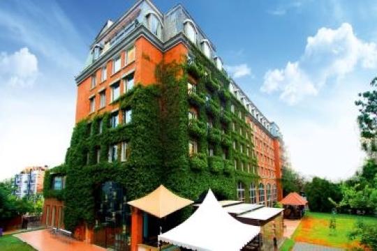Royal Orchid to Acquire Balance Stake in Cosmos Premises