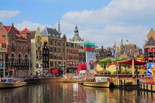 Netherlands aims over 2 lakh Indian visitors in 2018