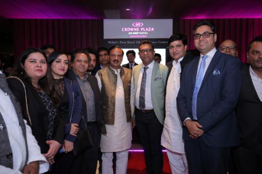 Crowne Plaza Greater Noida Launches Virtual Reality Experience Center