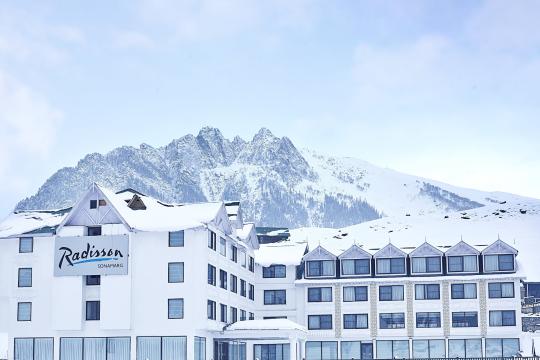 Radisson expands Footprint in J&K, Launches Radisson Hotel Sonamarg