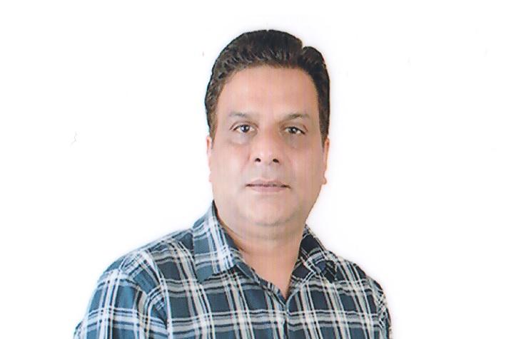 Professional Manpower Lacking in Kashmir’s Tourism Sector: Ather Yameen Narwari