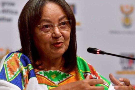Minister Patricia de Lille dissolves South African Tourism Board amid governance concerns